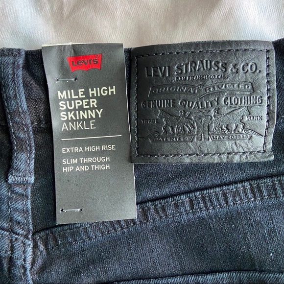 Levi’s Super Skinny Ankle Denim - Picture 7 of 10